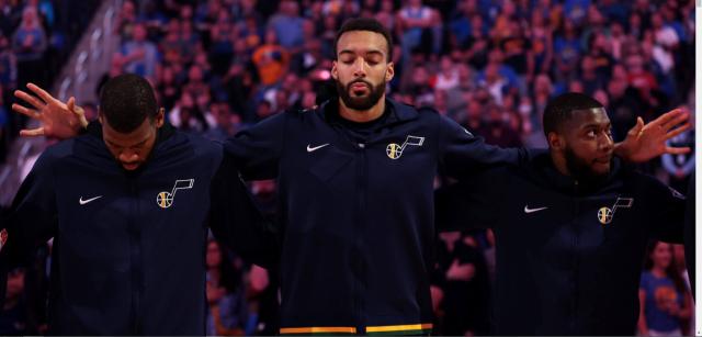 爵士队内会议扭转局势 戈贝尔：积极沟通 拥抱当下