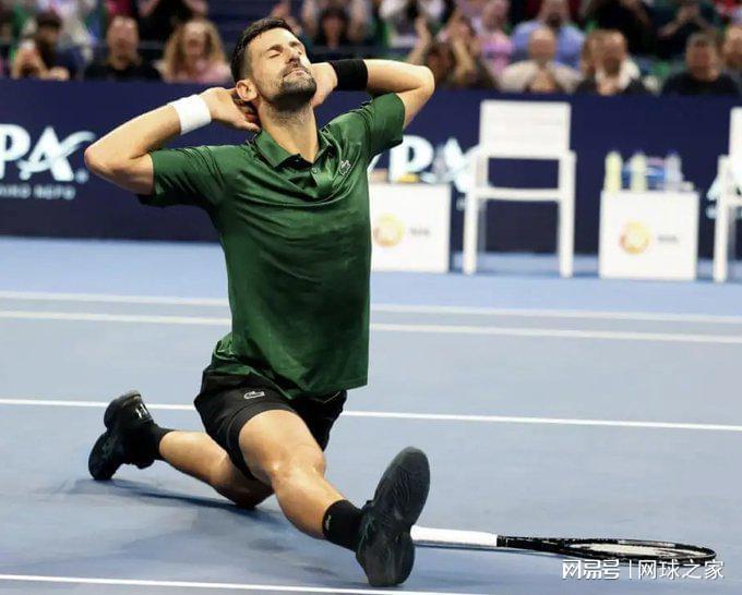开云体育下载-德约再收退赛礼造高端局，前四种子会师澳网半决赛！